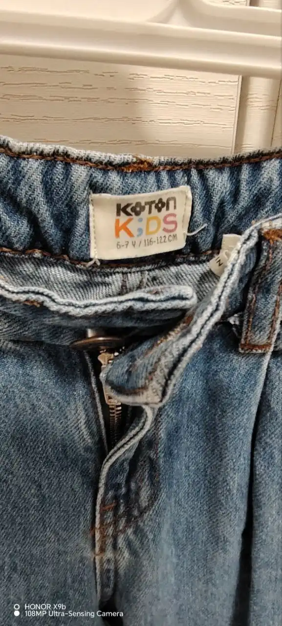 Продам джинсы