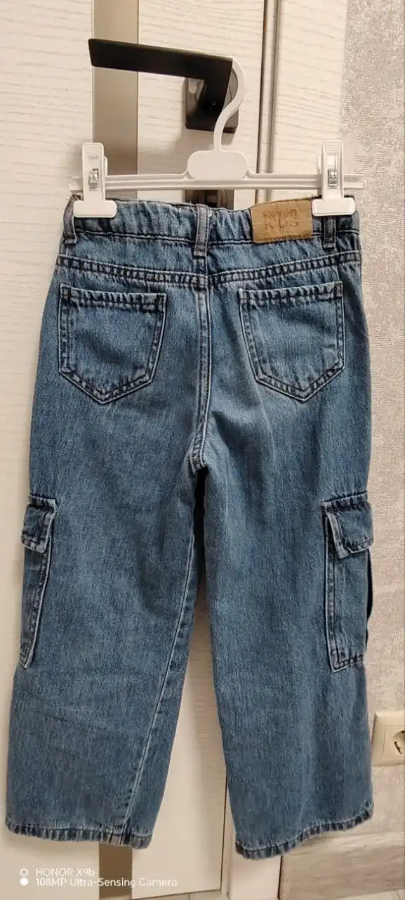 Продам джинсы