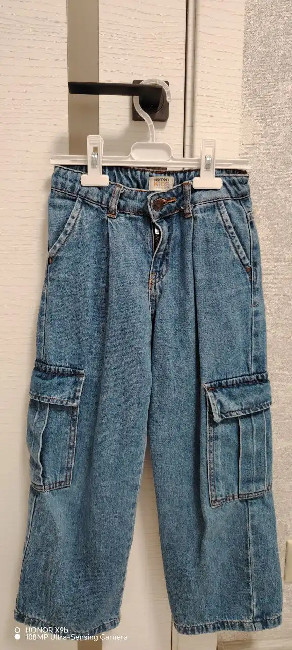 Продам джинсы