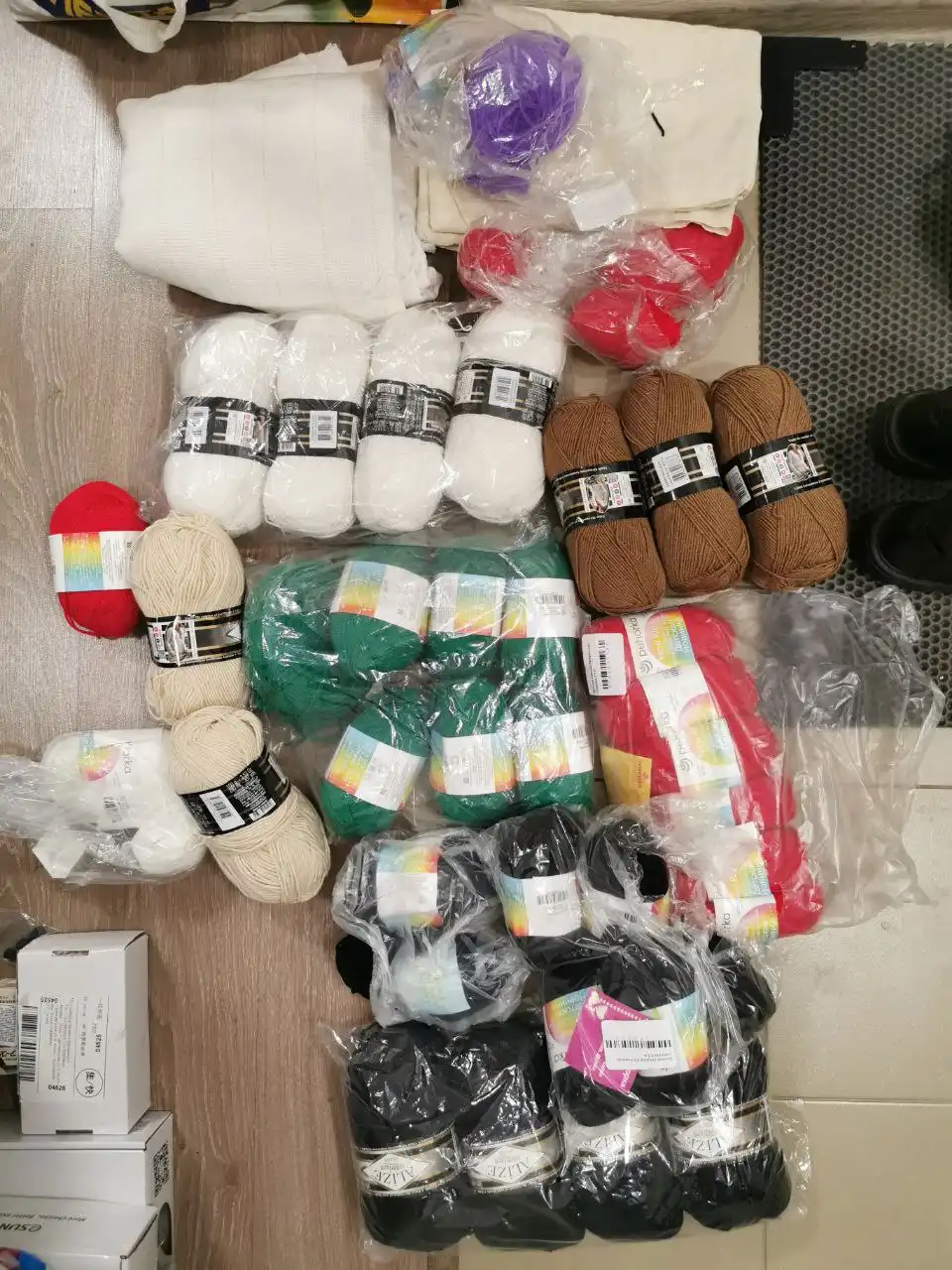 Продам пряжу Pehorka/Alize