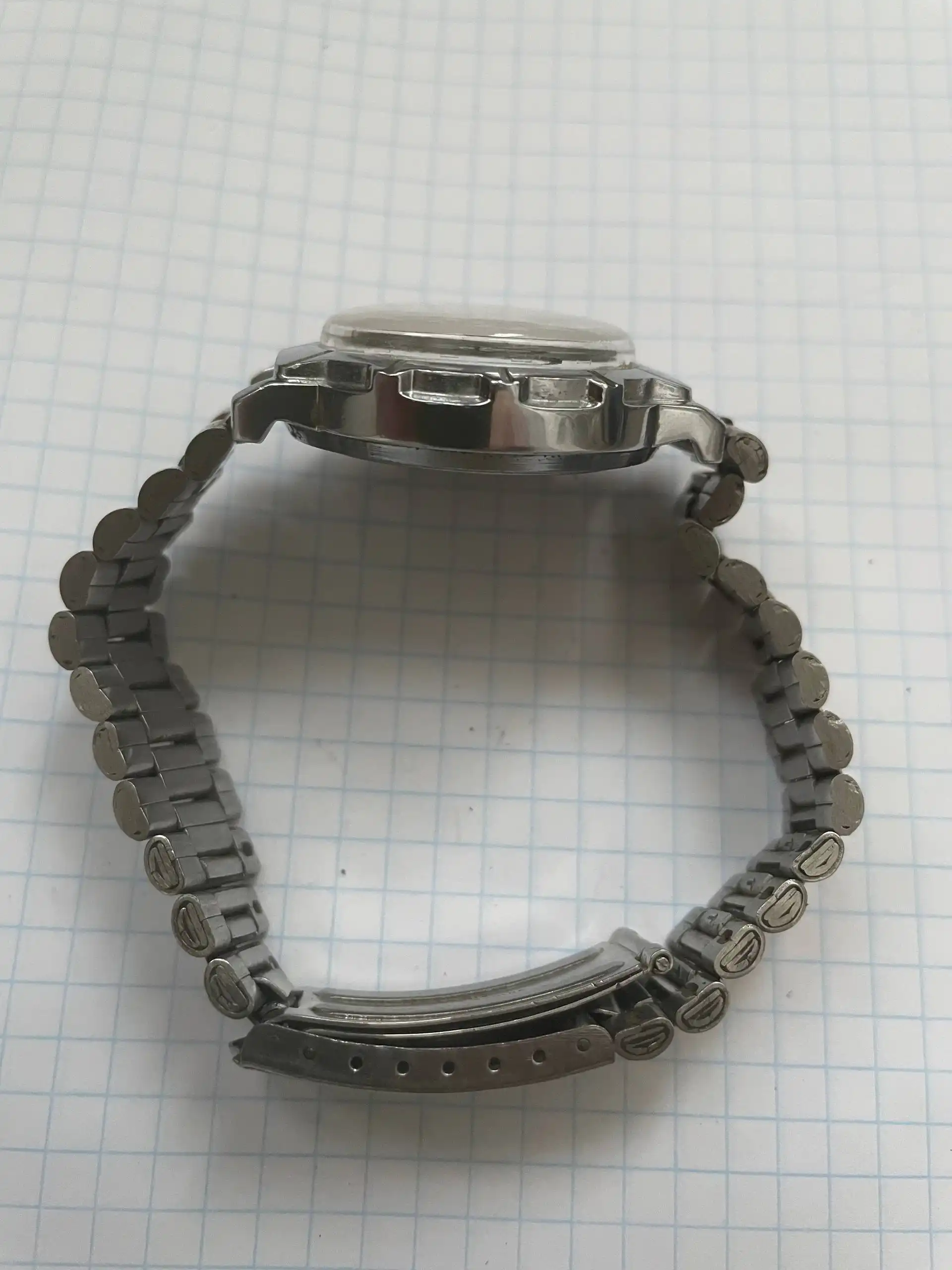 Продам механические часы Слава