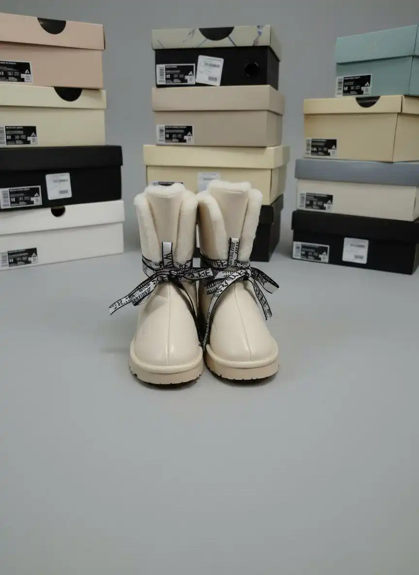 Продажа мужской и женской зимней одежды