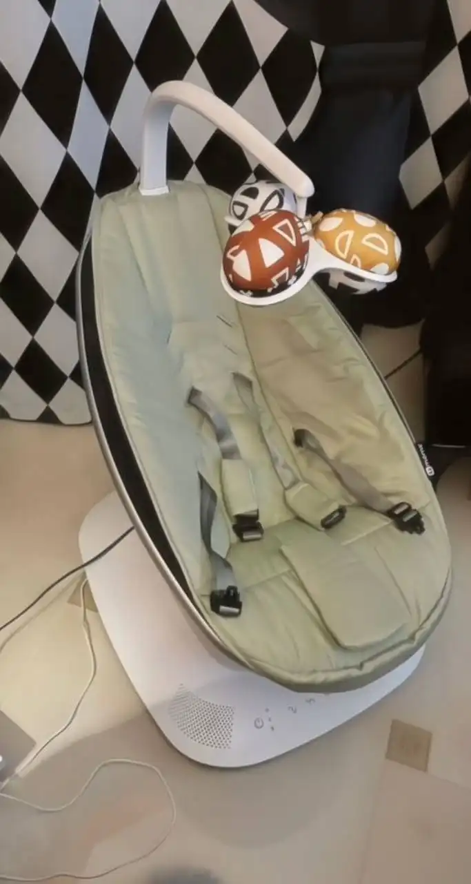 Продам детские электро качели