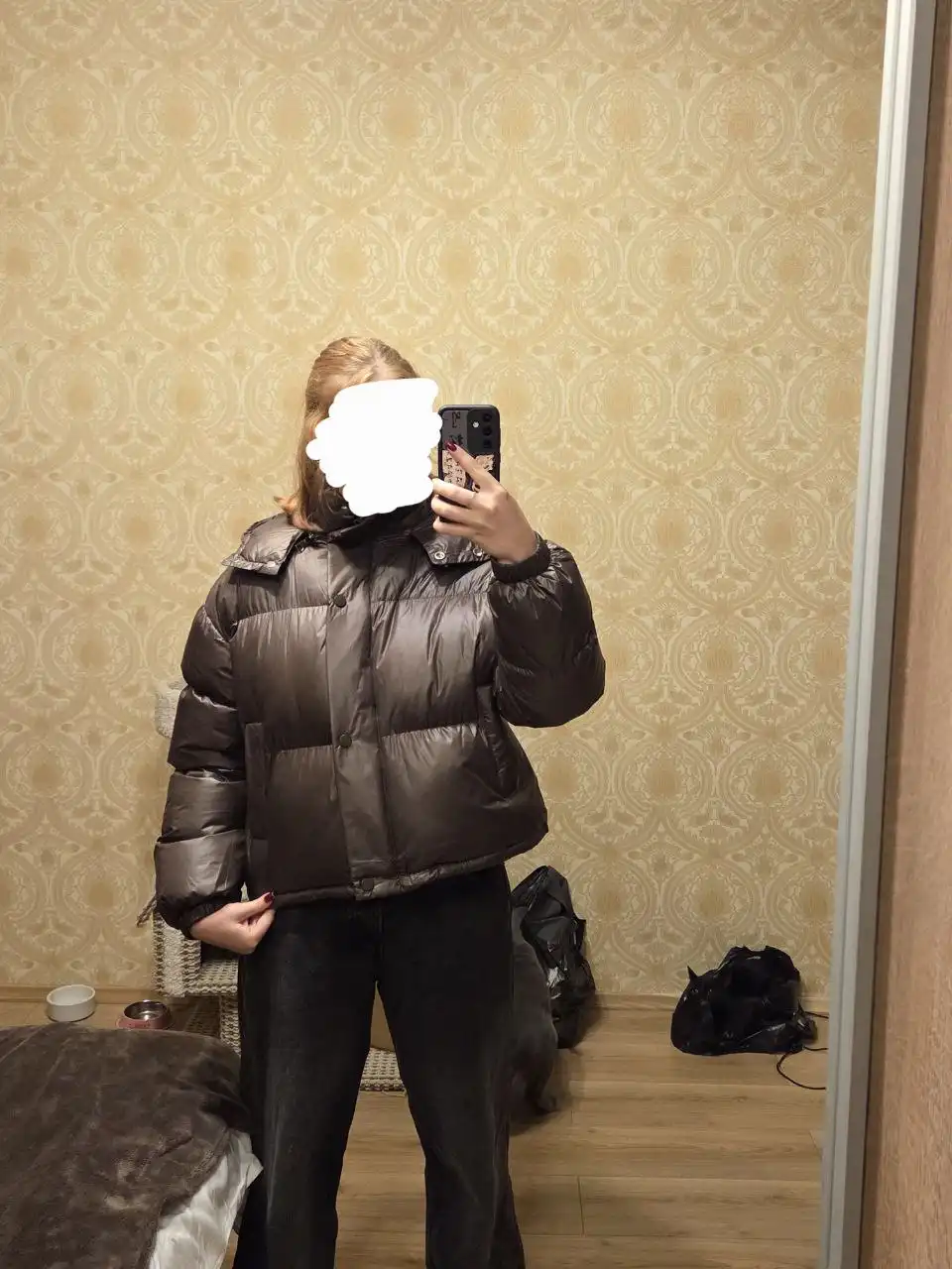 Женская зимняя куртка коричневого цвета