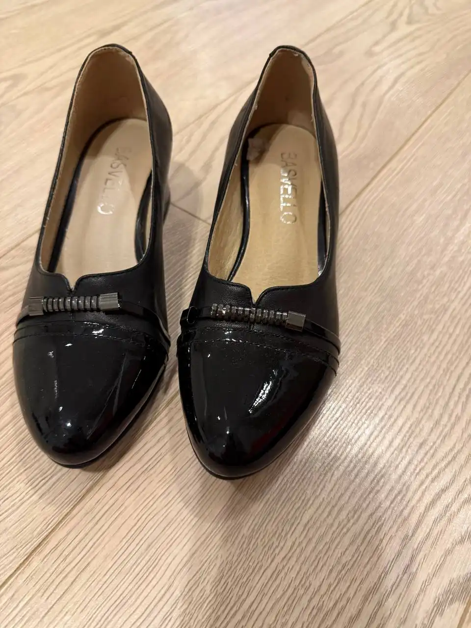 Туфли для девочки 33 размера из натуральной кожи