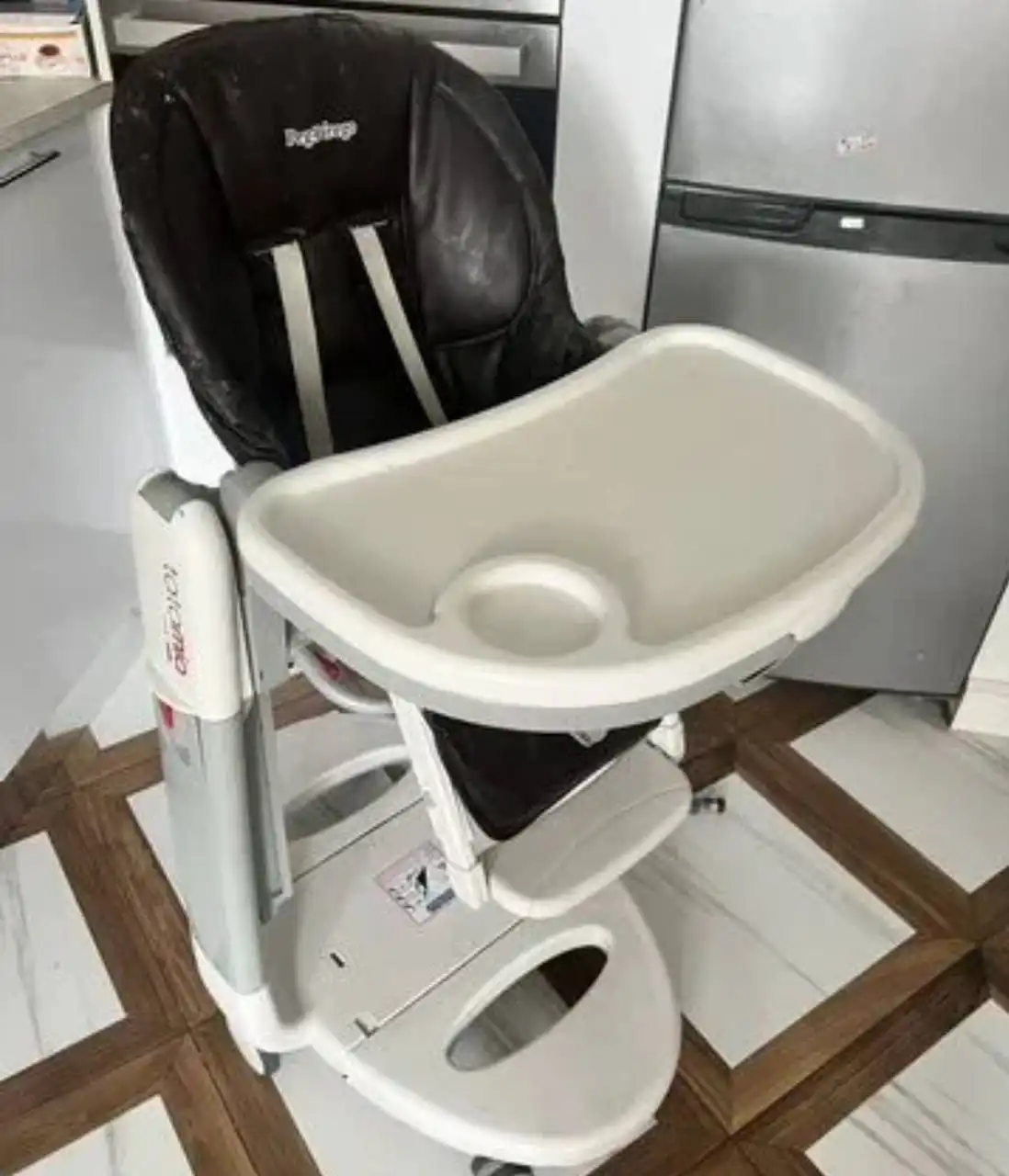 Стульчик для кормления Татамия Пег Перего