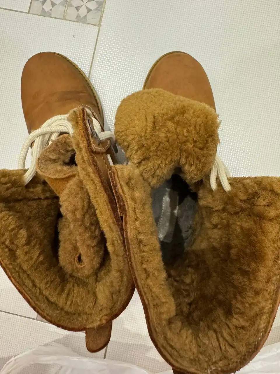 Зимние ботинки на меху женские 36 размер