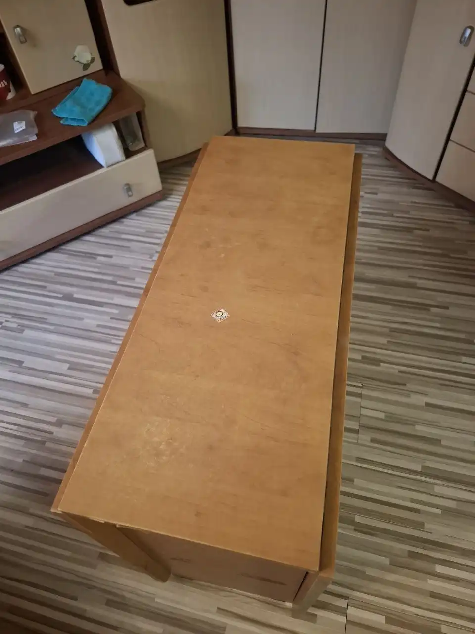 Стол-книжка в удовлетворительном состоянии