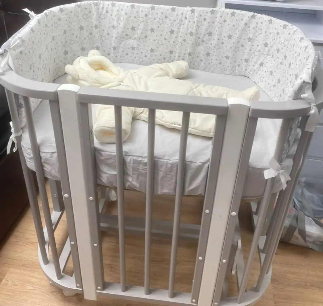 Детская кровать-трансформер 0-4 лет с комплектом