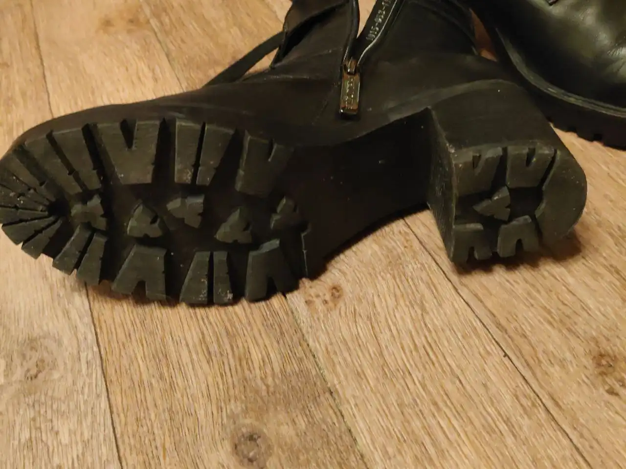 Женские ботинки Felicita из натуральной кожи размер 40