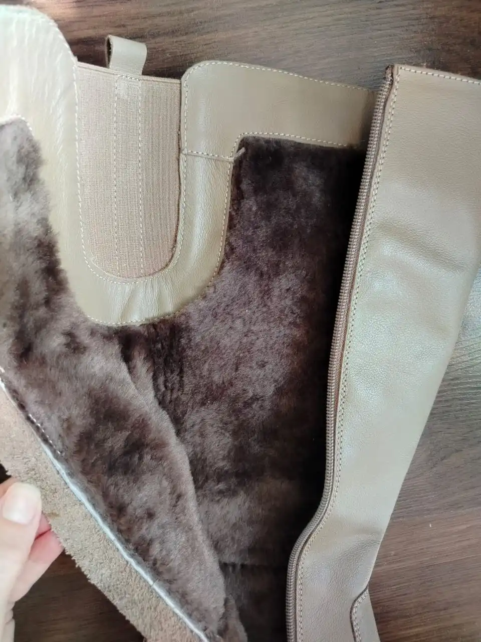 Новые зимние сапоги 39 размера