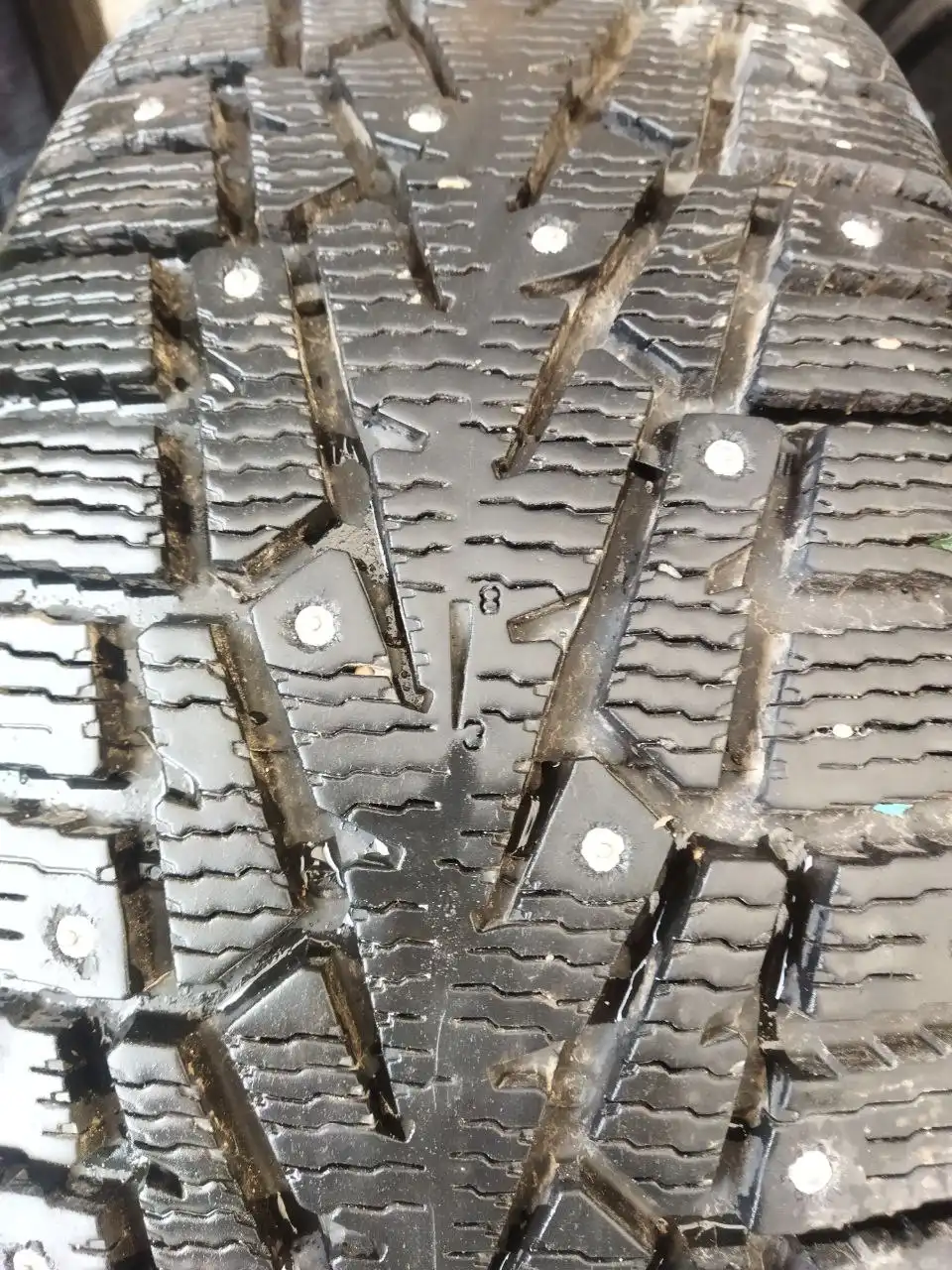 Зимняя шипованная резина Cordiant Snow Cross 225/50/17