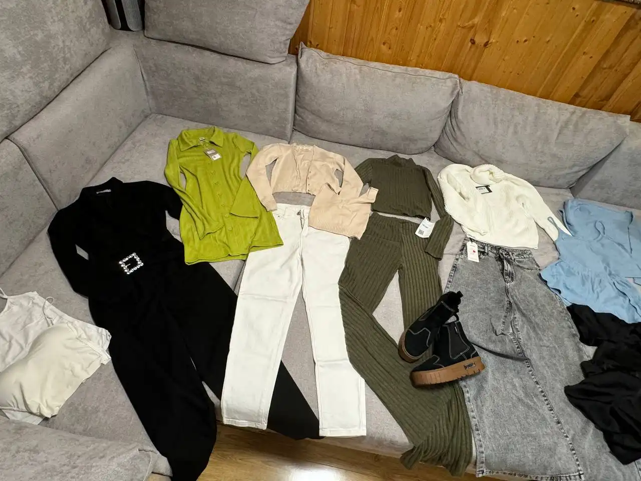 Одежда размер 40-42