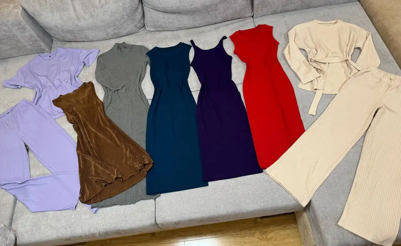 Вещи 42-44 размера