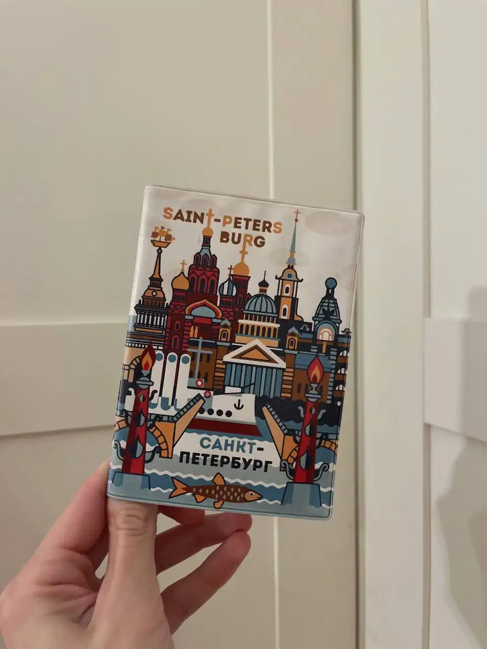 Б/у товары: книги, аксессуары, чехлы