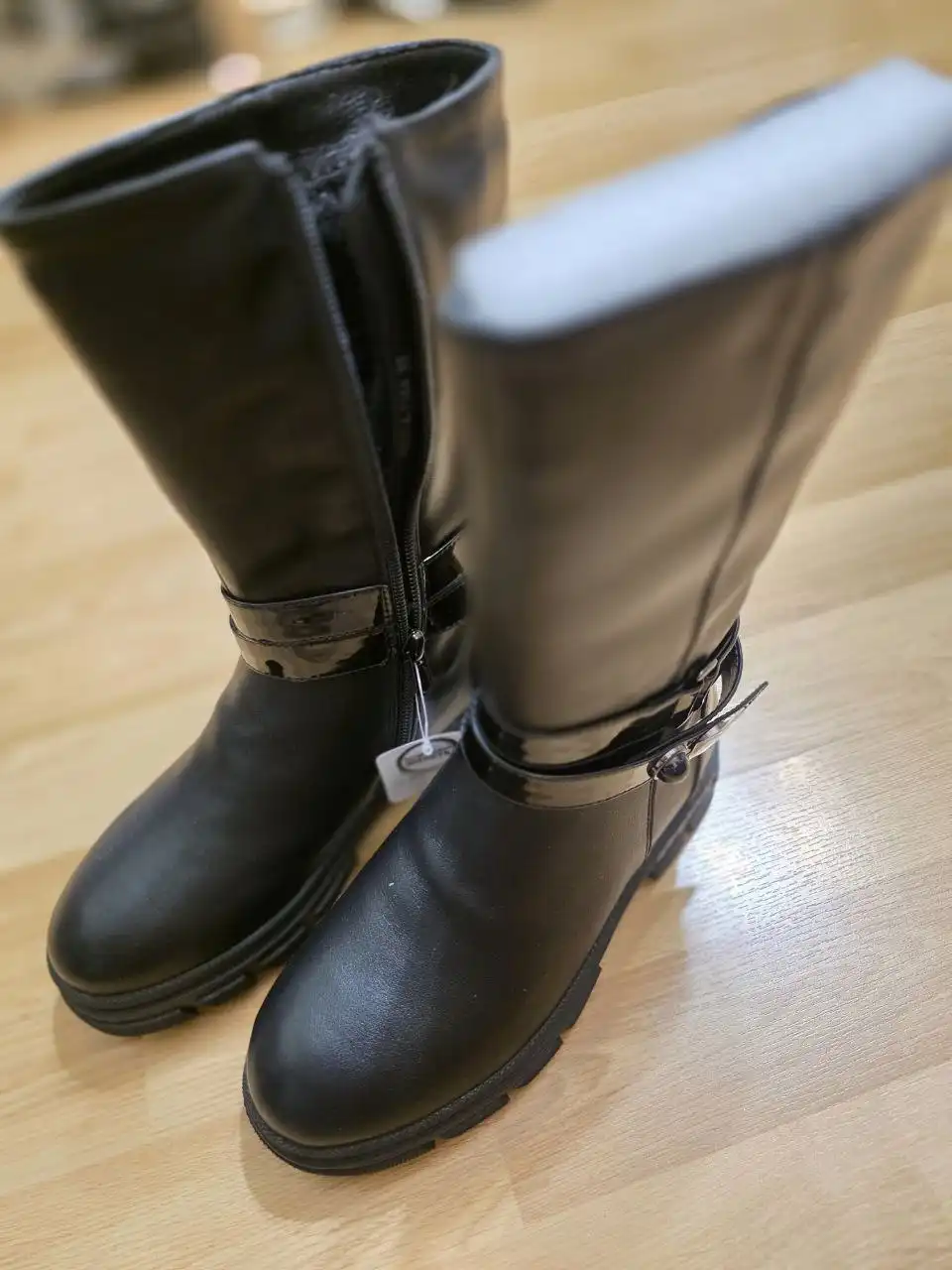 Зимние сапоги для девочки 33 размер