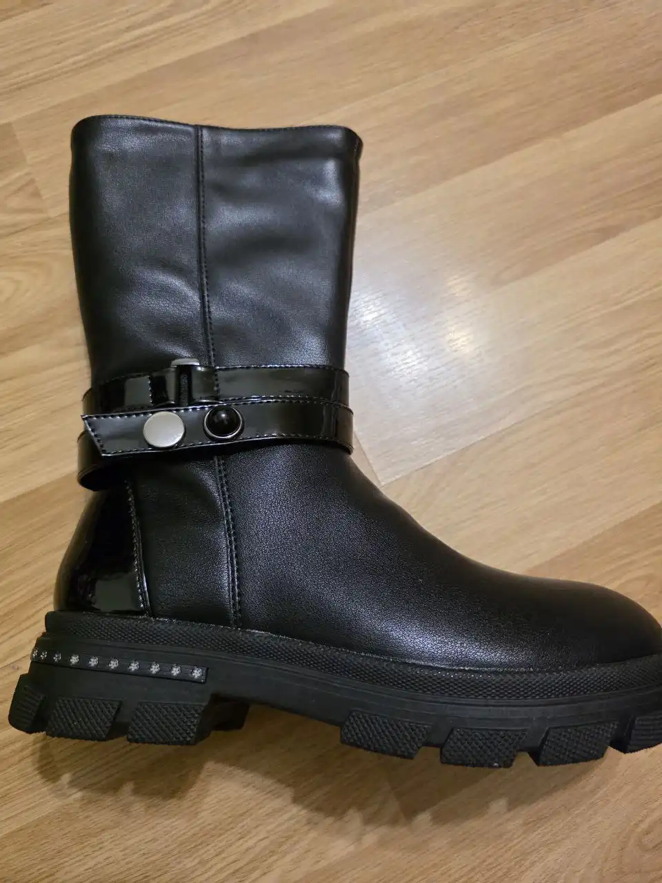 Зимние сапоги для девочки 33 размер