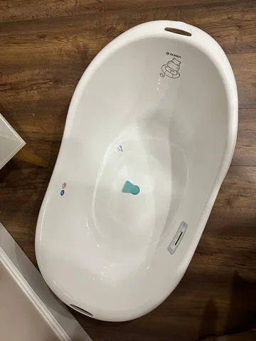 Отдам детскую ванночку с термометром и стерилизатор Philips - частное объявление в Химки