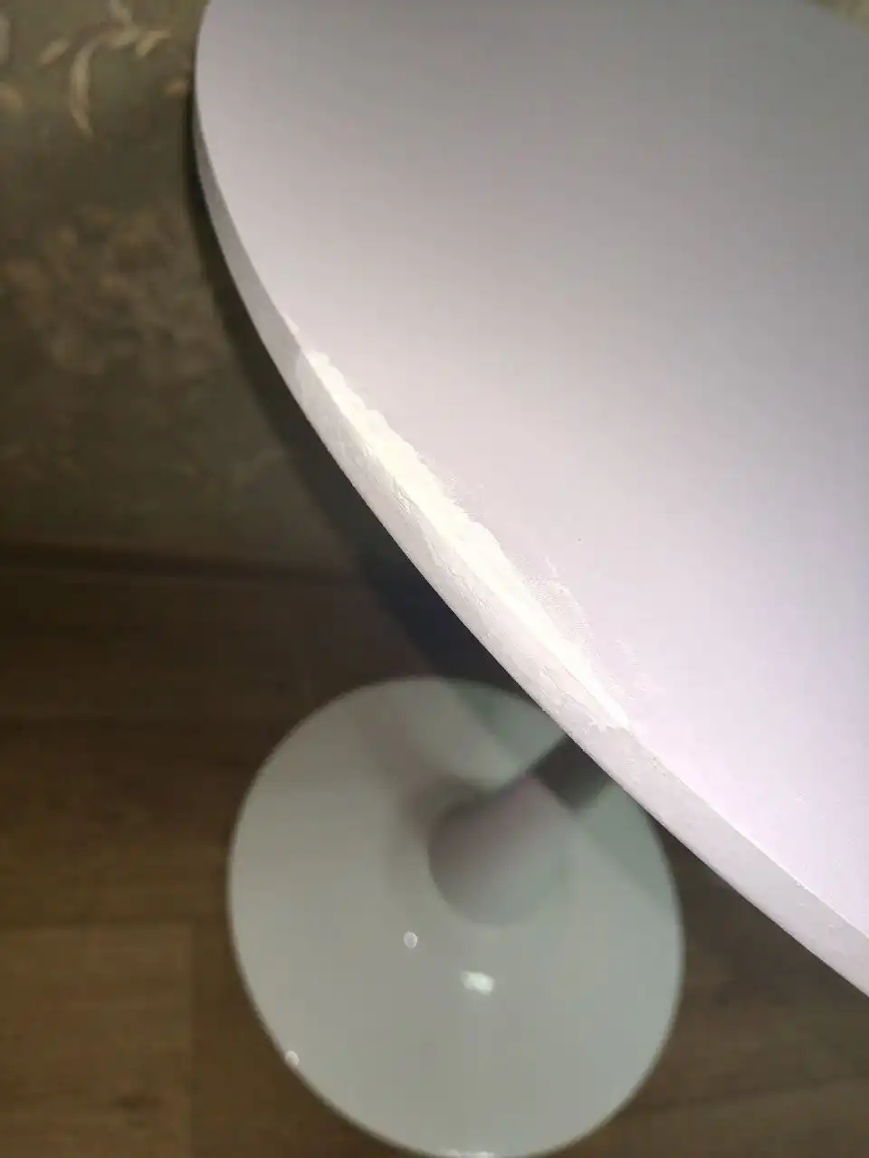 Столик кухонный б/у с дефектами - Мебель (Для дома и дачи) в Химки