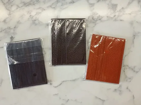 Картхолдер из натуральной кожи - Мягкие игрушки в Химки