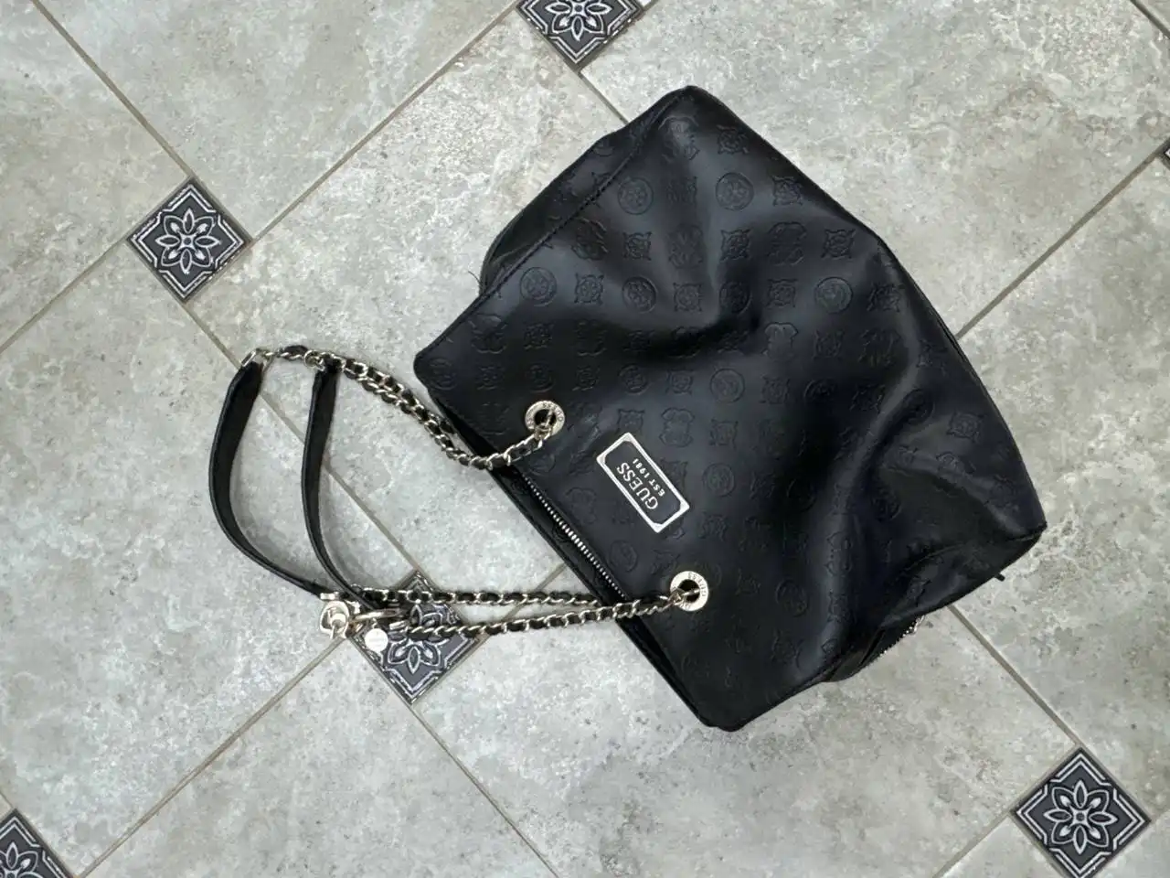 Сумка Guess - Сумки (Одежда) в Химки