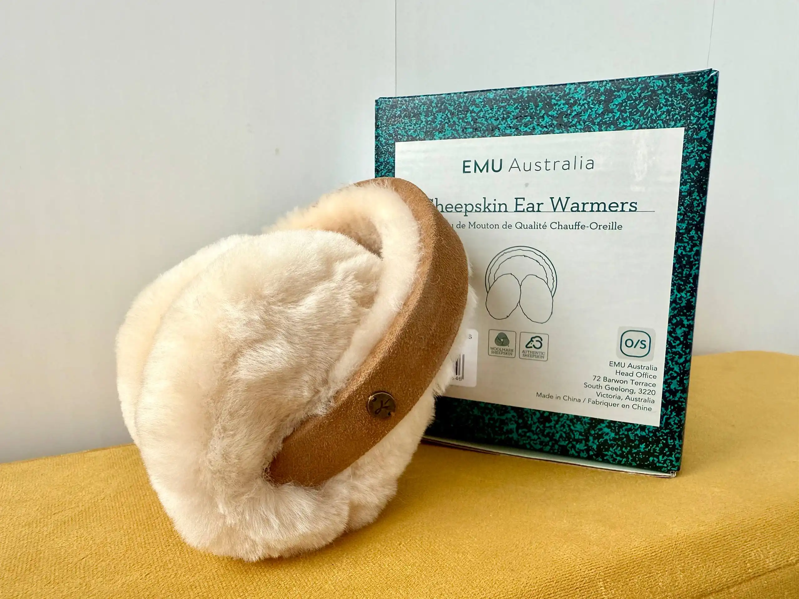 Новые женские наушники EMU Australia из натурального меха - Аудиотехника (Электроника) в Химки