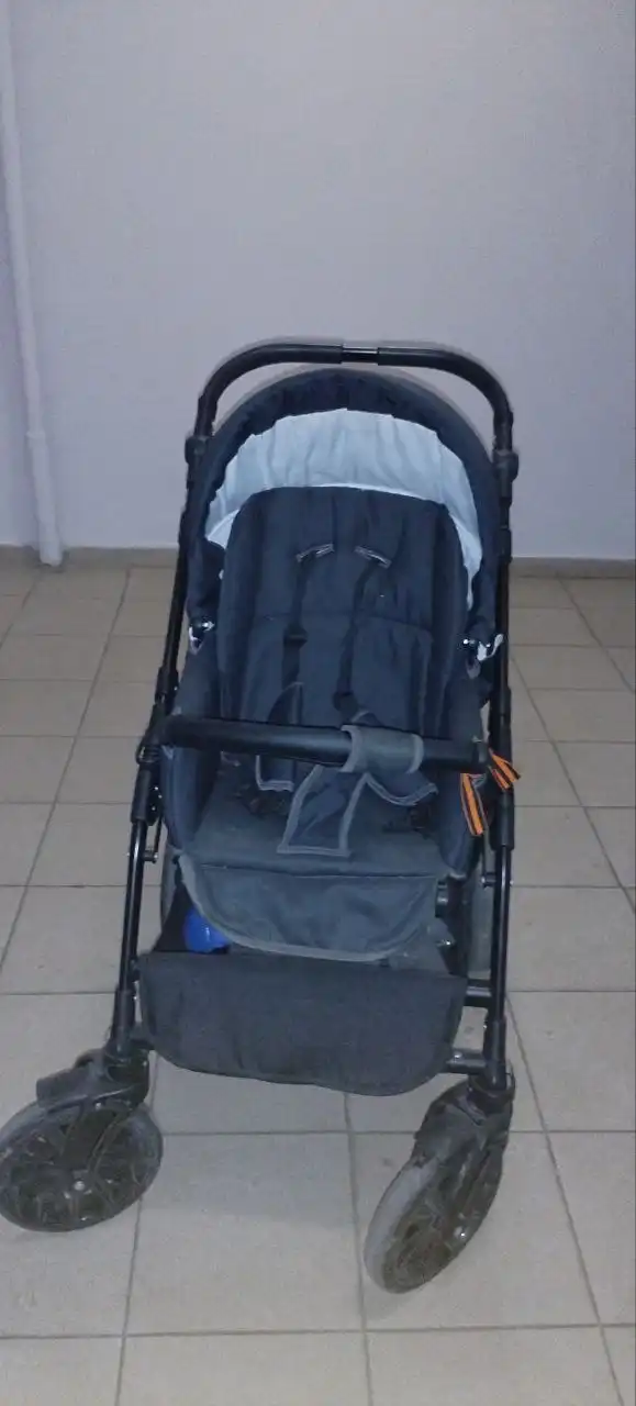 Прогулочная коляска в хорошем состоянии - Коляски (Товары для детей) в Химки