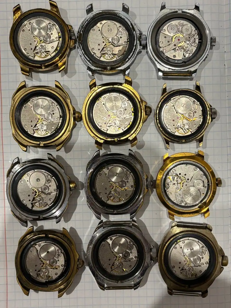 Продажа механических часов Восток в ремонт - Часы (Хобби и отдых) в Химки