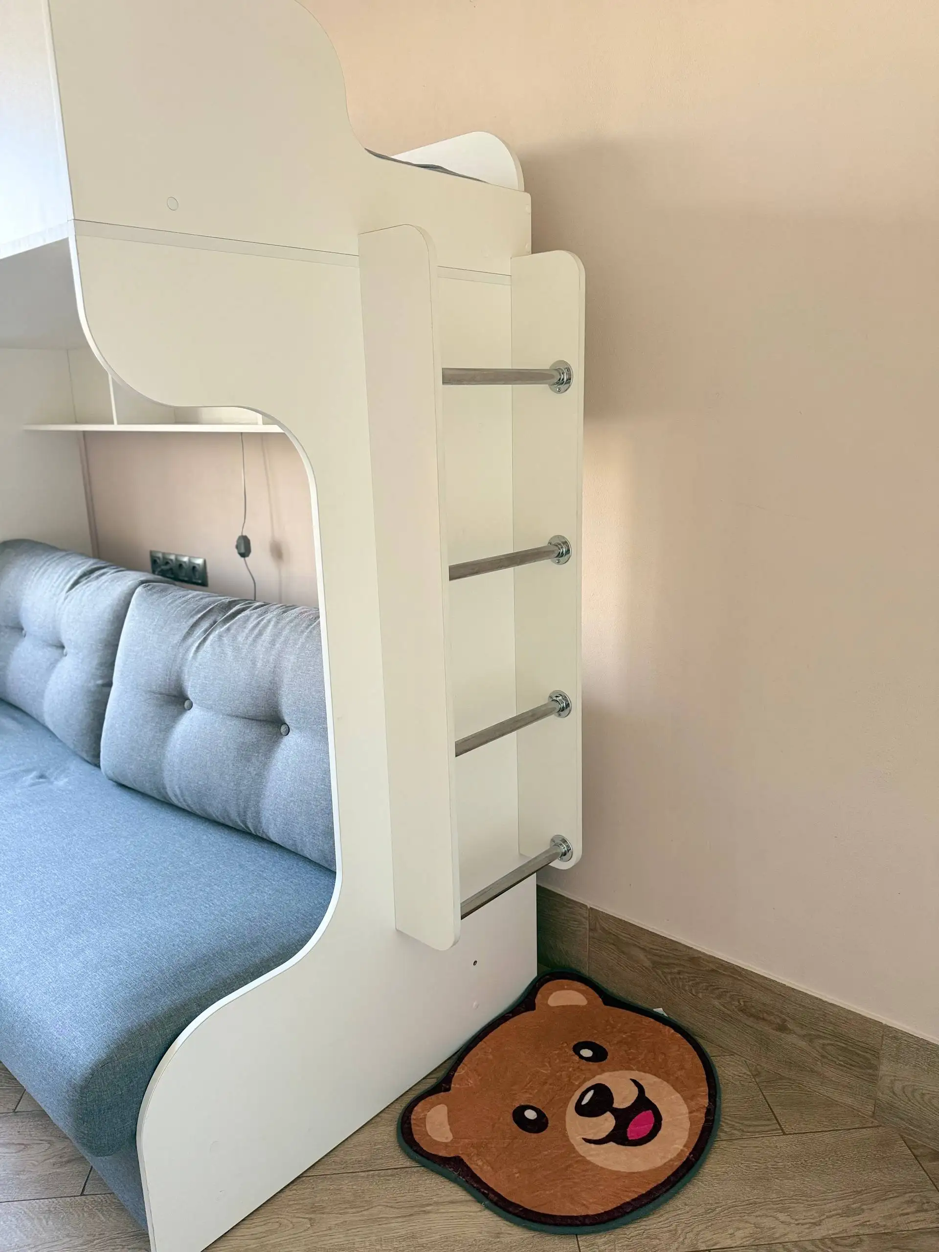 Продам двухъярусную кровать в отличном состоянии - Для дома и дачи в Химки