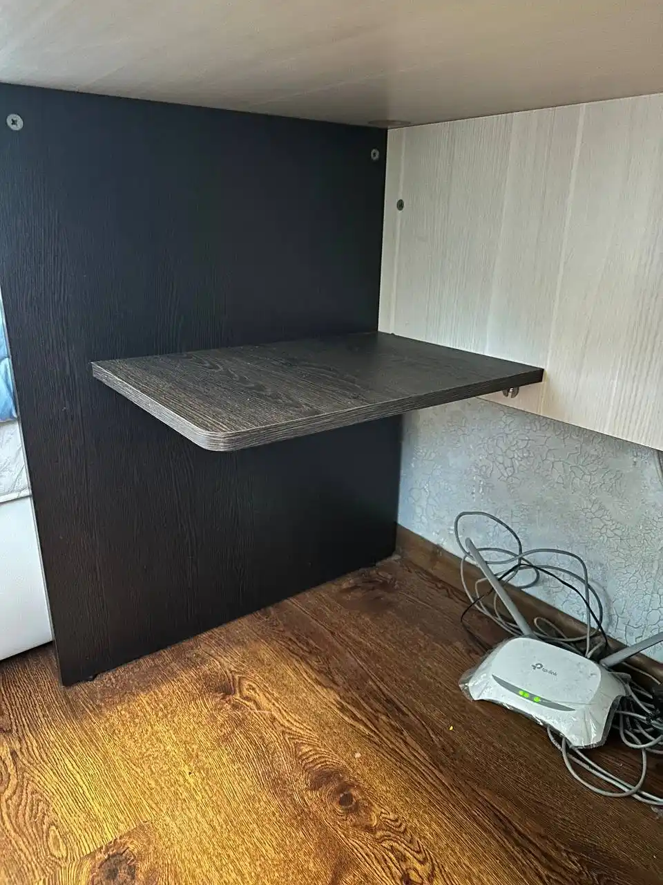 Письменный стол с рисунком Венеции