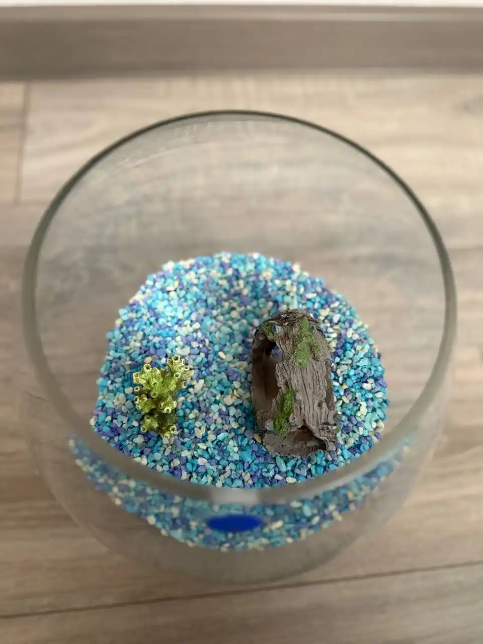 Продаю аквариум за ненадобностью