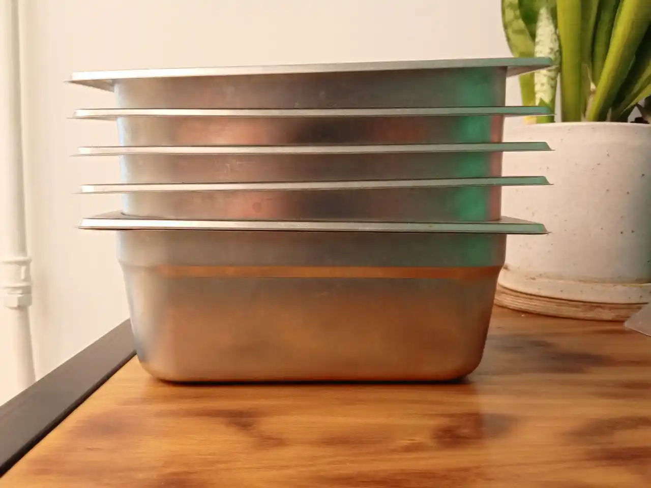 Гастроемкости металл и пластик - Для дома и дачи в Владивосток