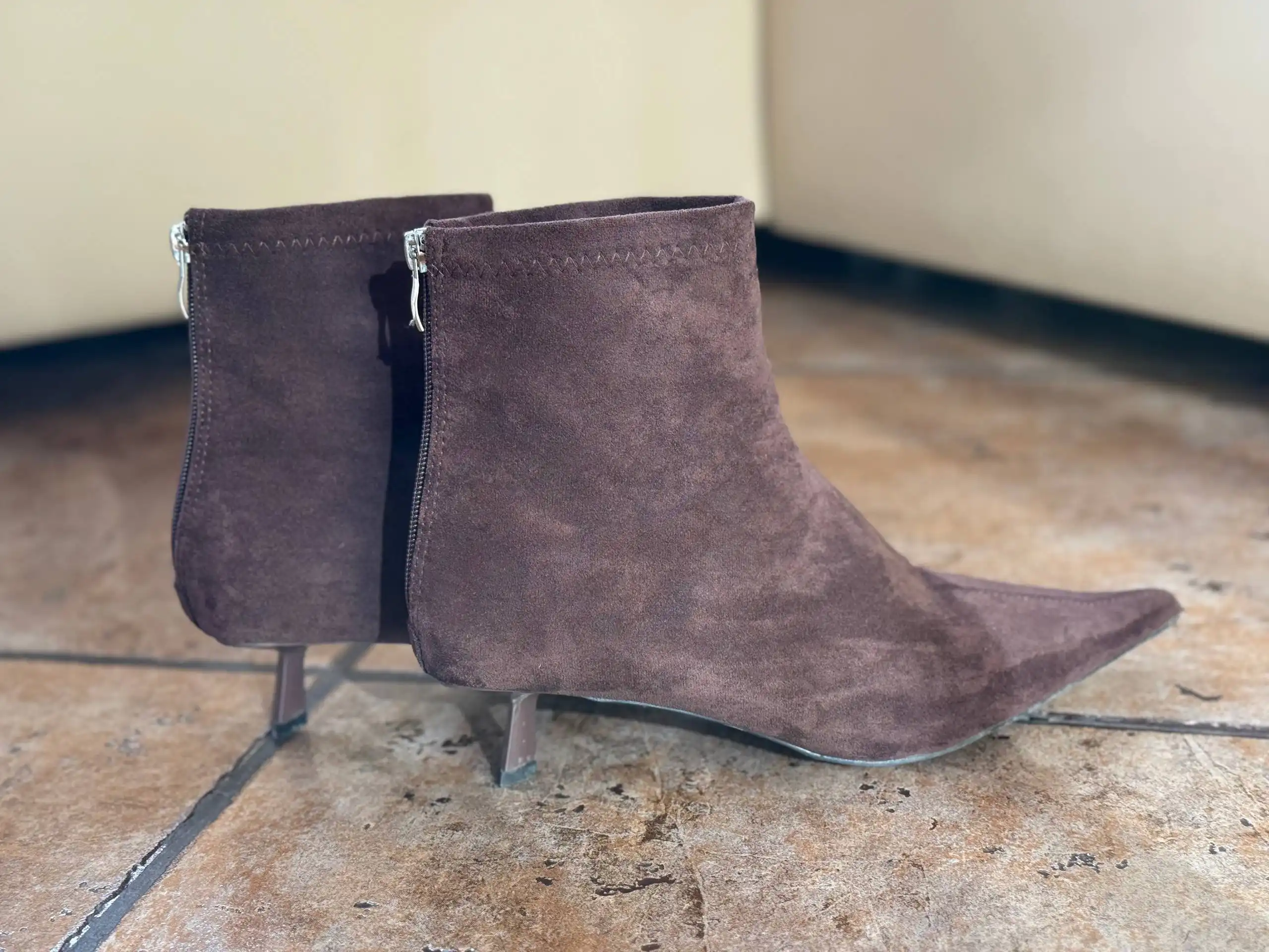 Продам женскую обувь б/у 39 размера