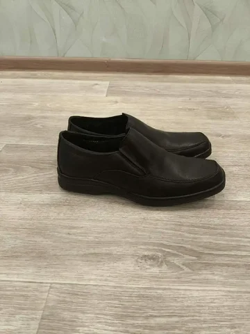 Мужская кожаная обувь 43-44 размера - Одежда в Владивосток