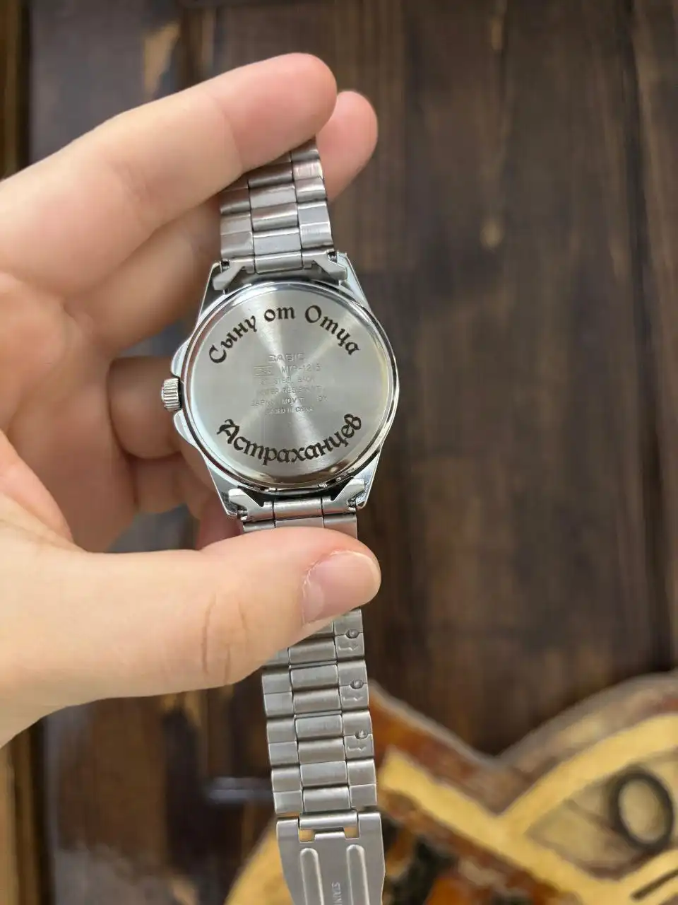 Гравировка часов