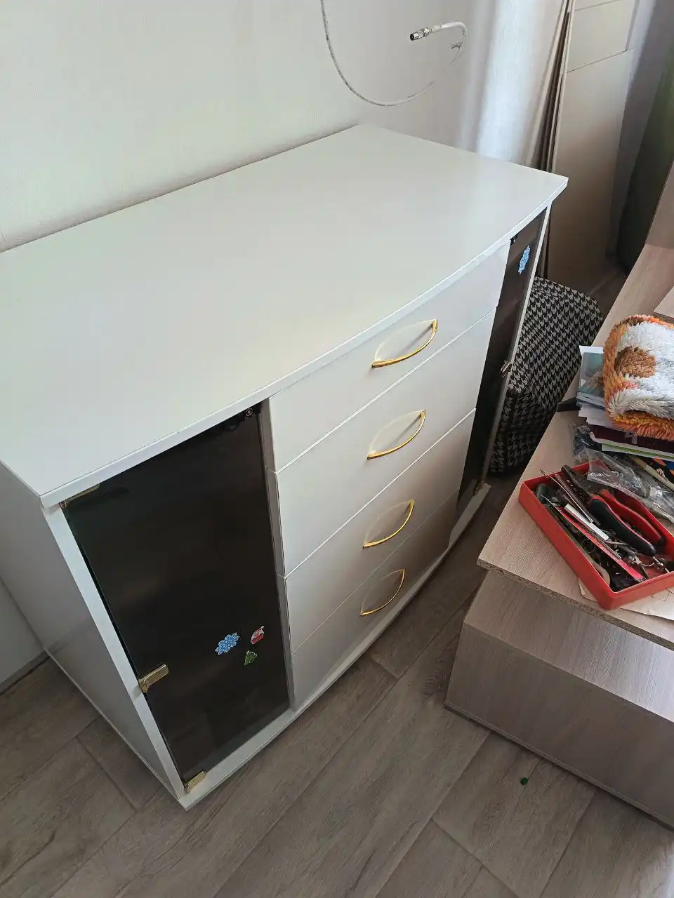 Продам комод 1000x500x840 мм