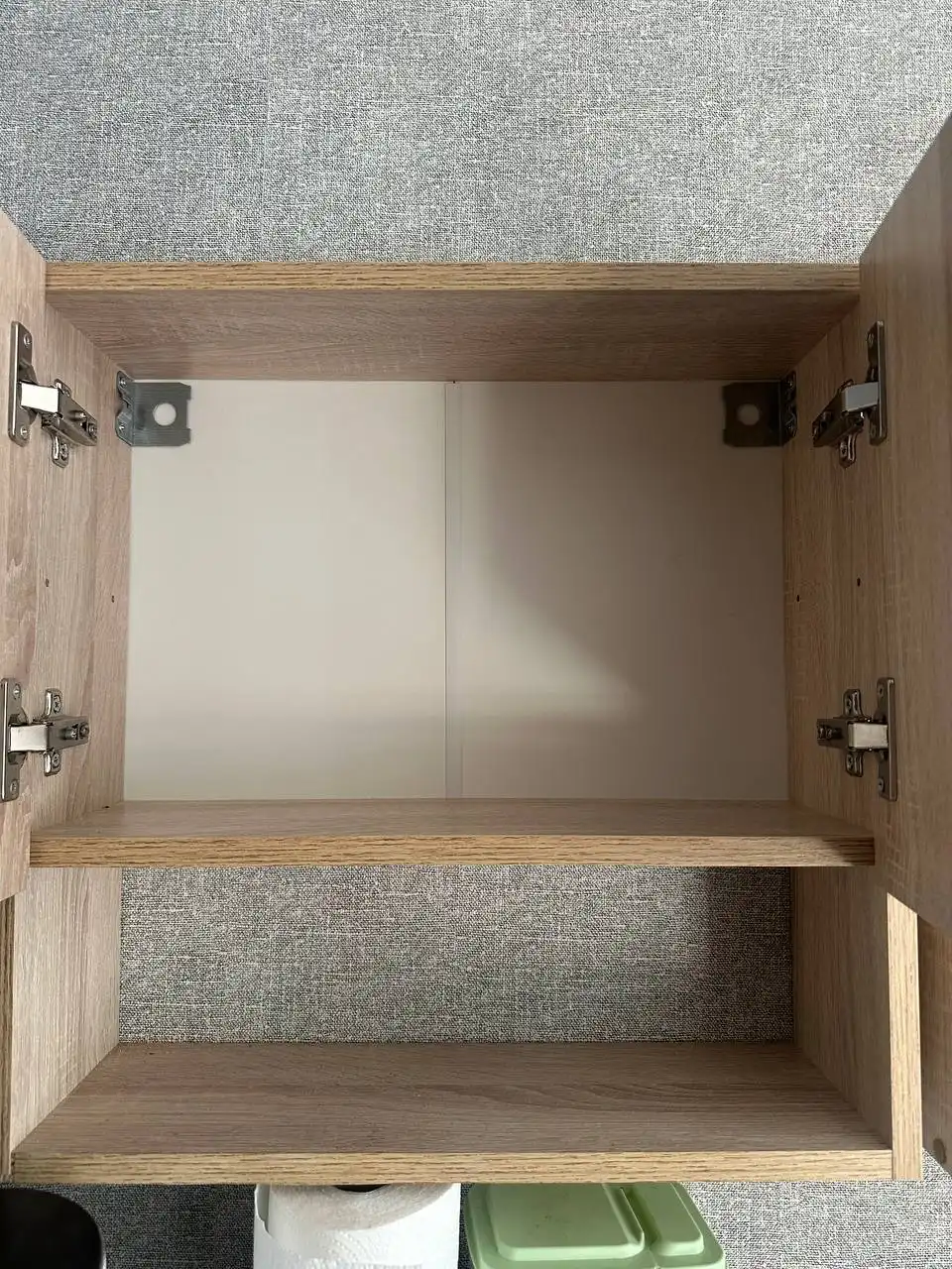 Продам шкафы навесные