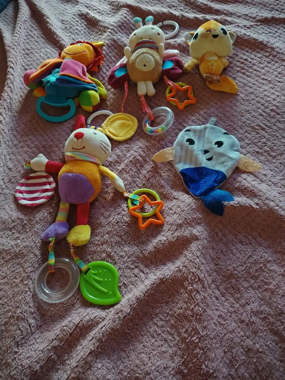 Продам игрушки во Владивостоке