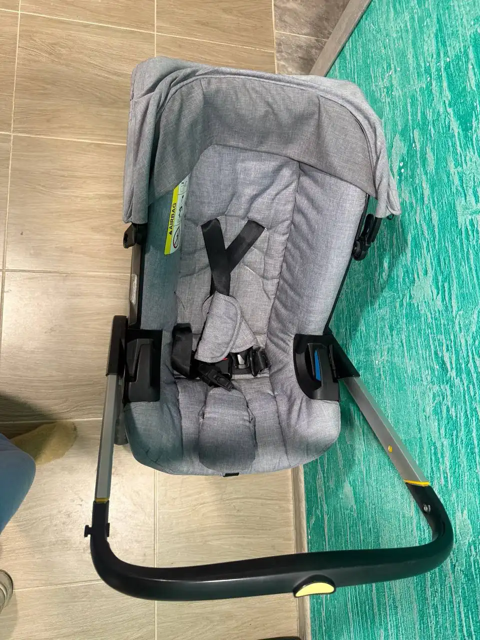 Продам коляску в хорошем состоянии