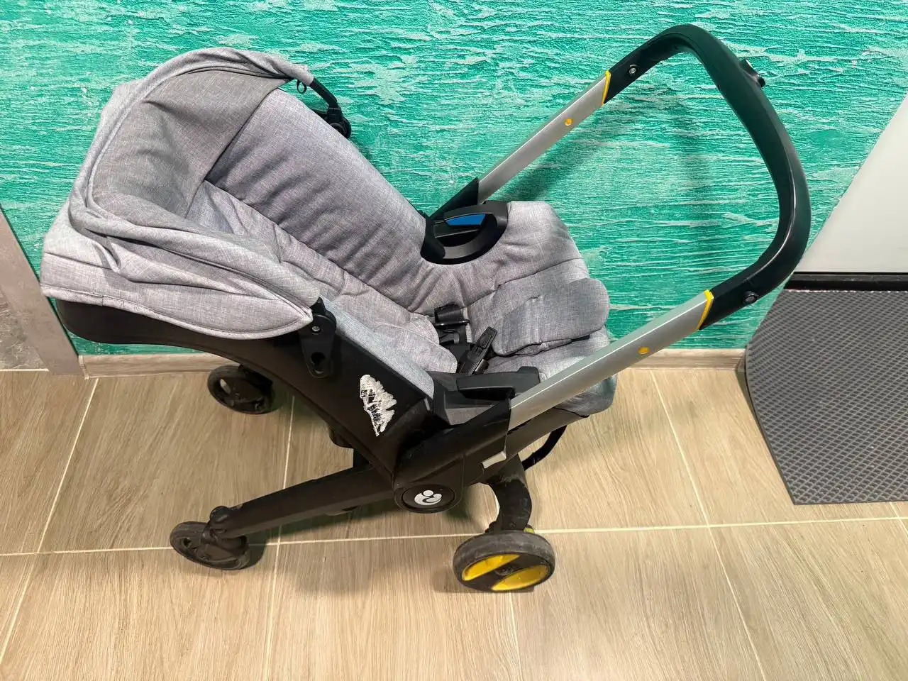 Продам коляску в хорошем состоянии