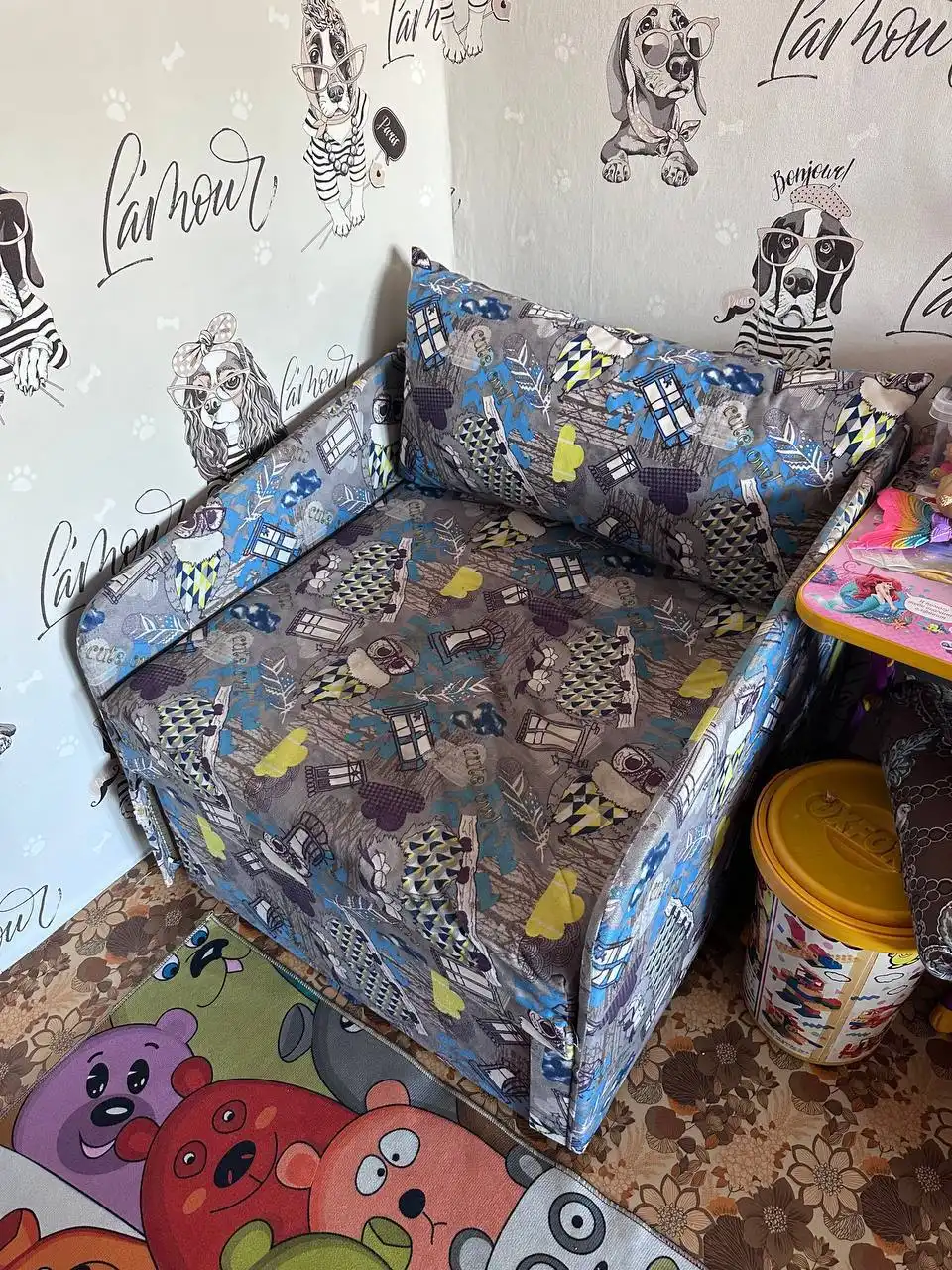 Продам детскую кровать-тахту