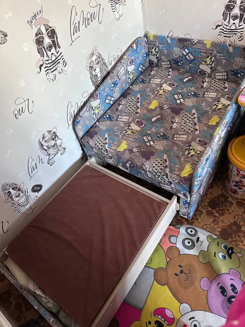 Продам детскую кровать-тахту