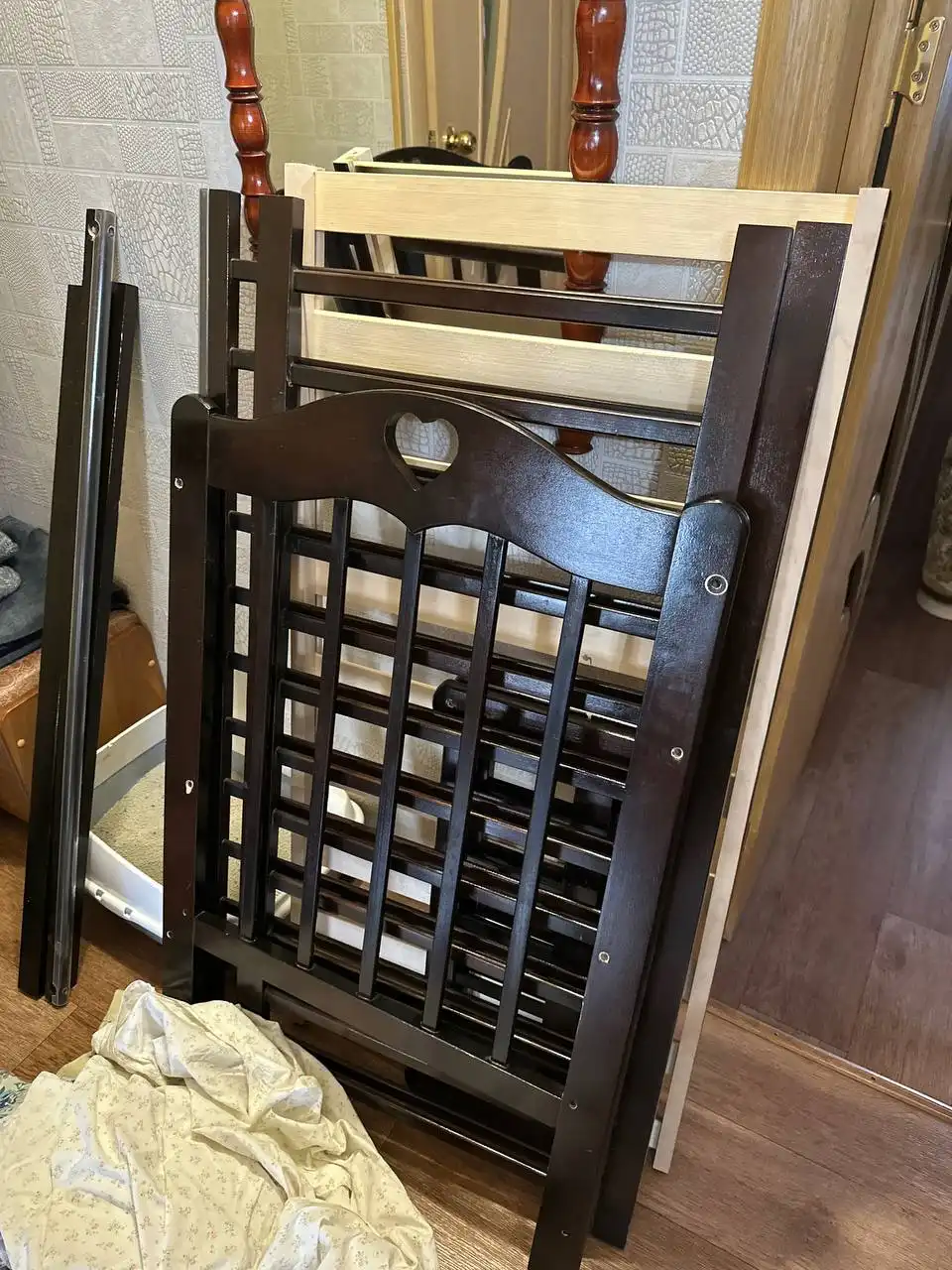 Детская кровать-качалка с ортопедическим матрасом