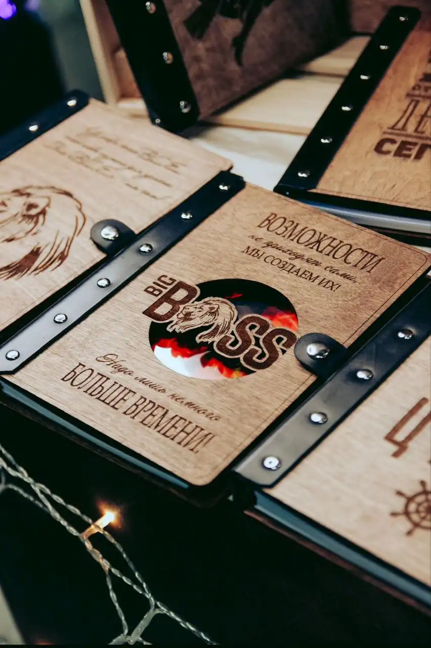 Блокноты-ежедневники ручной работы с гравировкой