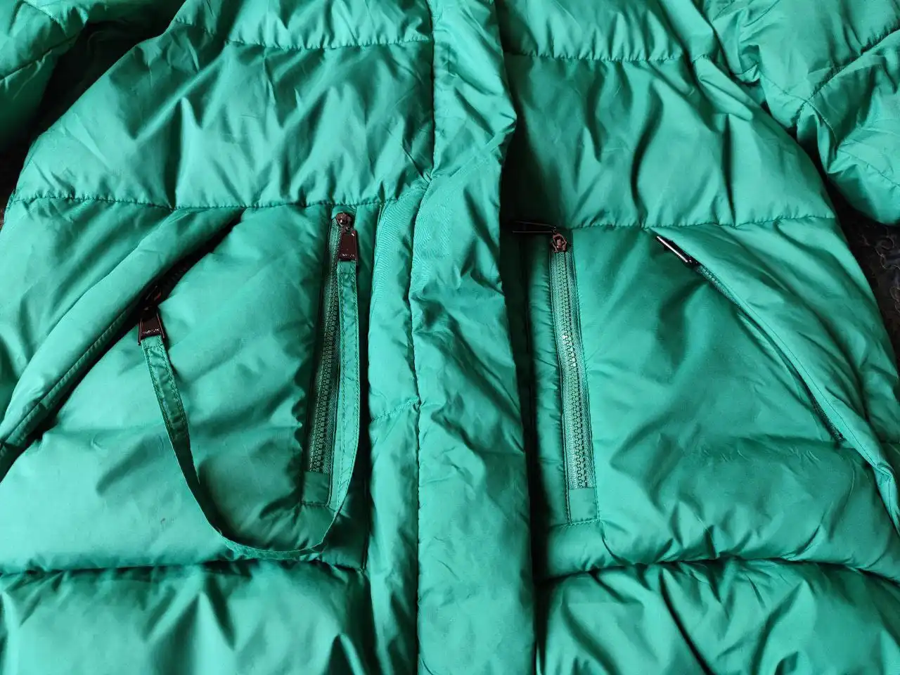 Продам пуховик, размер 56