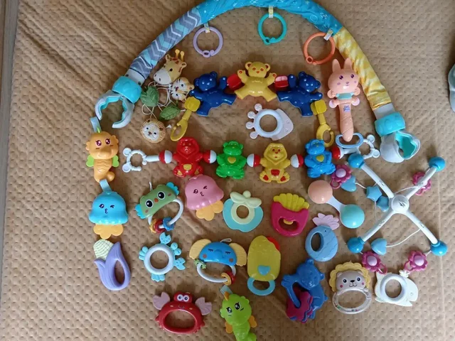 Стойка Монтессори с игрушками - Товары для детей в Владивосток