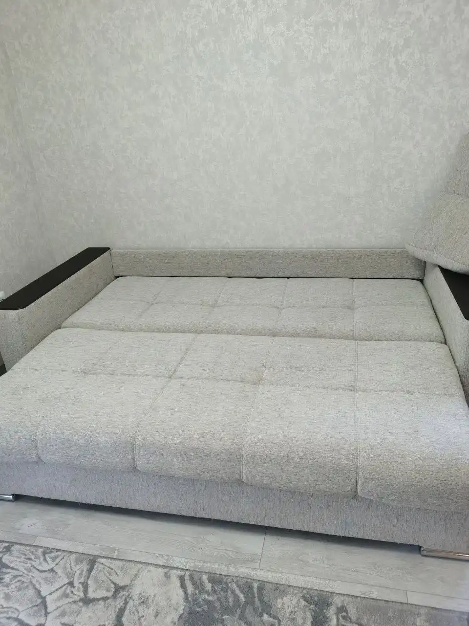 Продажа дивана в хорошем состоянии