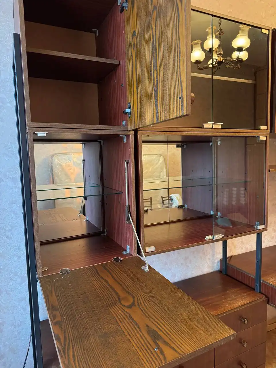 Продам стенку/стеллаж