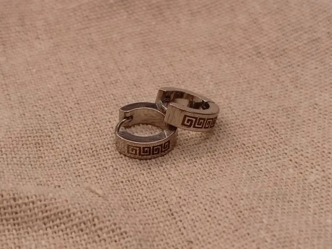 Серьги и пусеты из ювелирной стали