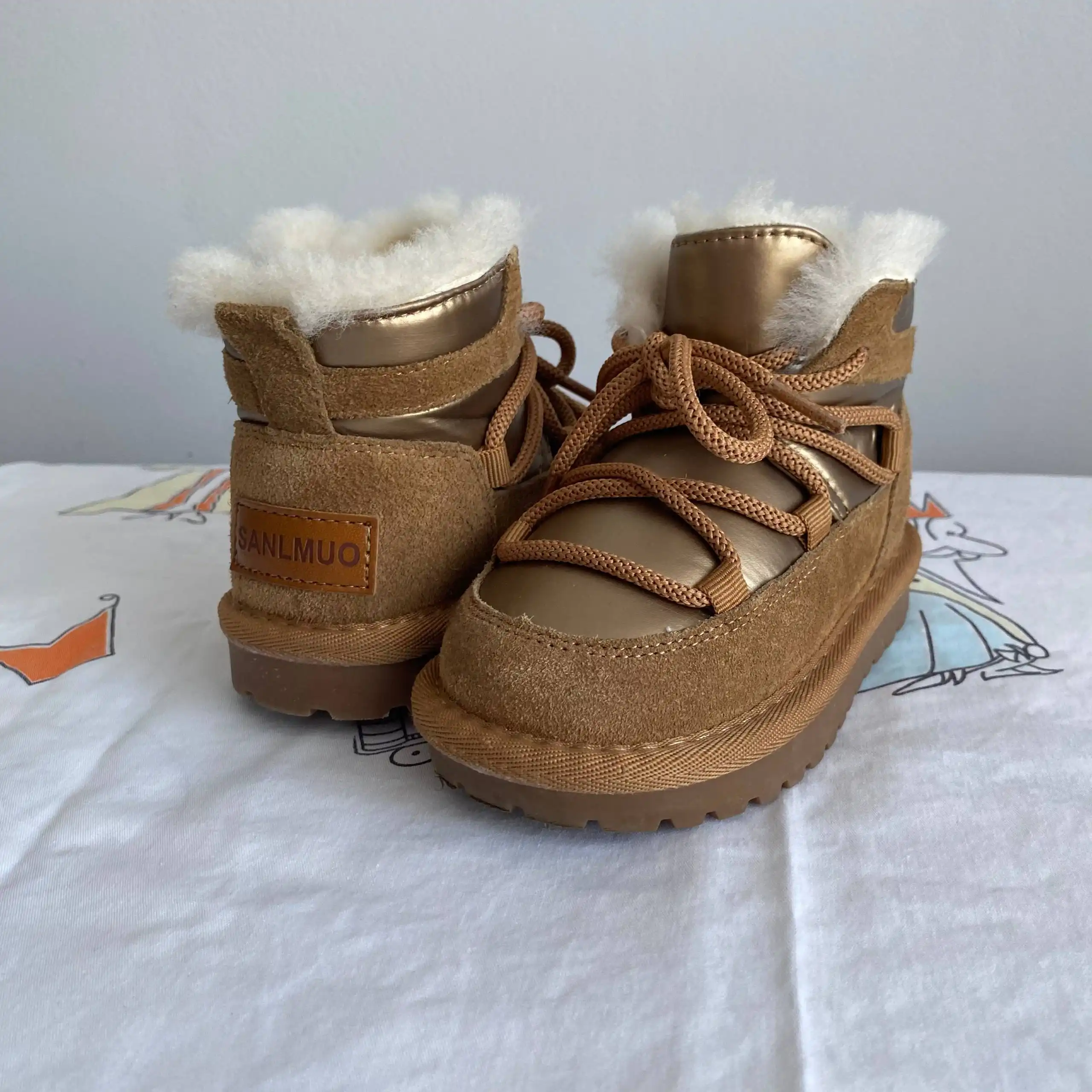 Продам новые демисезонные ботиночки для детей - Обувь (Товары для детей) в Владивосток